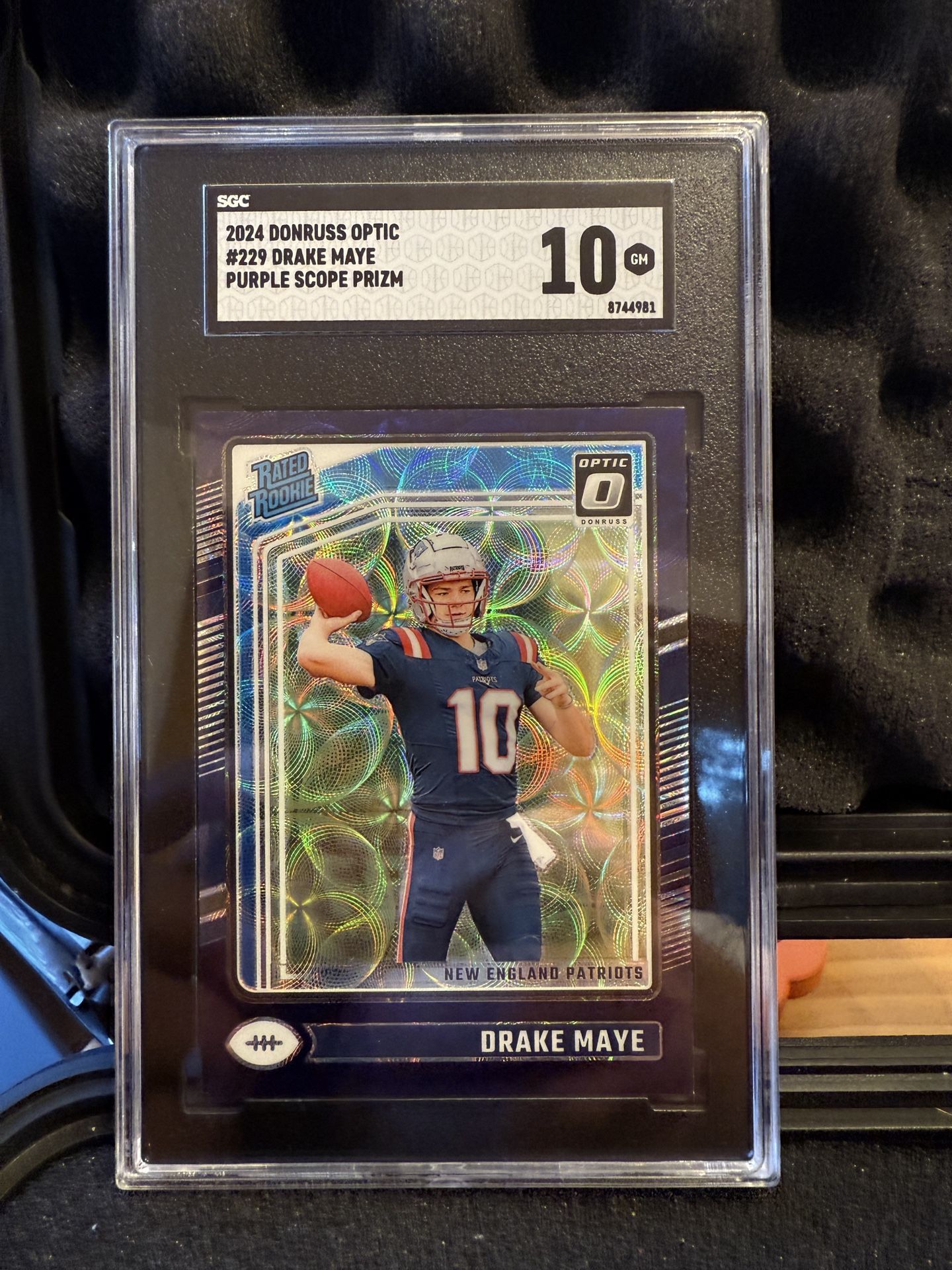 2024 Optic - Rated Rookie Drake Maye #229 Purple Scope SGC GEM 10