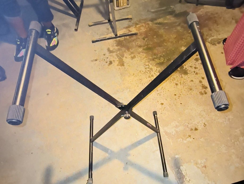 Keyboard Stand