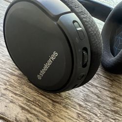 High-Performance Gaming Headset
