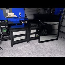 Queen Bedroom furniture 