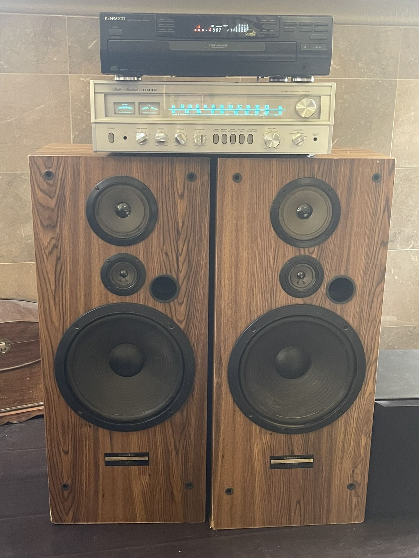 Old School Sound - Complete Stereo System