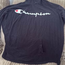 Champion Pullover Hoodie – Size Large, Lightweight Cotton