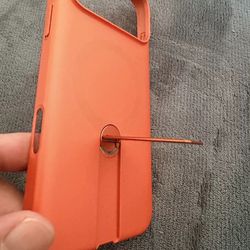 Brand New (Sealed) TORRAS iPhone 17 Pro Max Case – MagSafe + Rotating Stand – Orange 