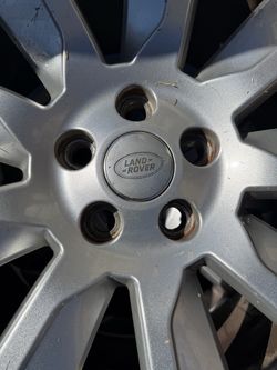 Land Rover tire & rims