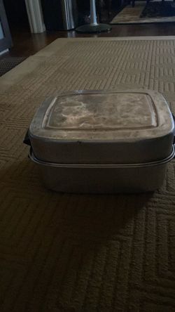 Vintage Aluminum Roasting Pan with Lid