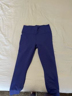 Fabletics Boost PowerHold® High-Waisted 7/8 Leggings