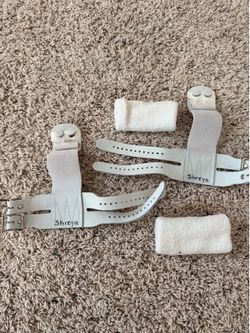 Gymnastics Grips + Wristbands + Chalk Brush – Used Once