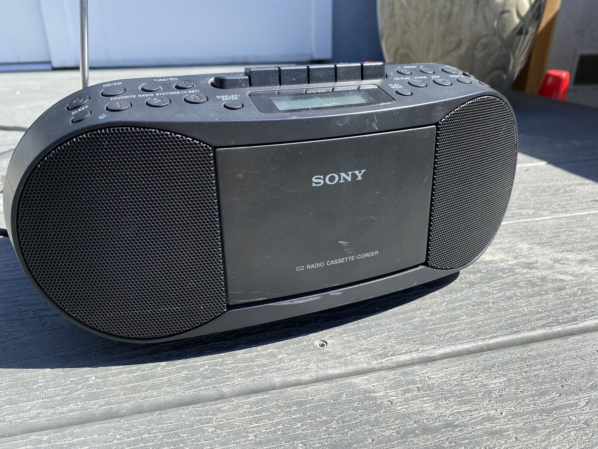 ejemplo Aburrido Interior Sony CFD-S70 stereo CD/Cassette Boombox for Sale in Long Beach, CA - OfferUp