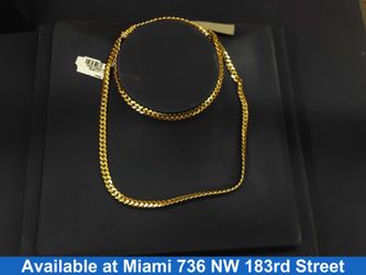 Cuban Link Chain - Yellow Gold 10k (.417) 24 grams 20 inch