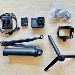 FIRM PRICE GoPro Hero 7 Black 12 MP Waterproof 4k Camcorder Video Action Camera