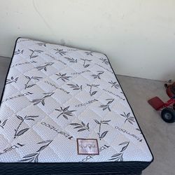 Deluxe Full