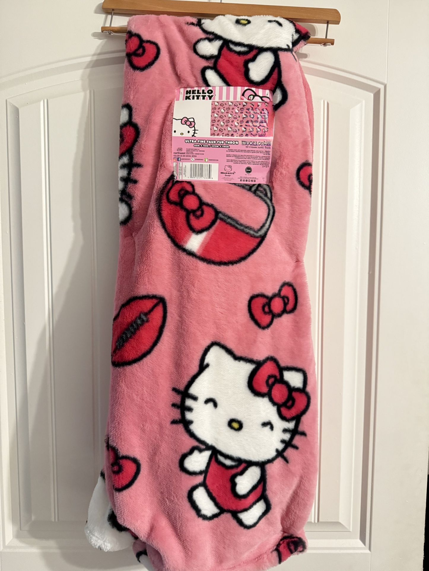 Hello Kitty Football Blanket