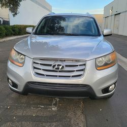 2011 HYUNDAI  SANTA FE
