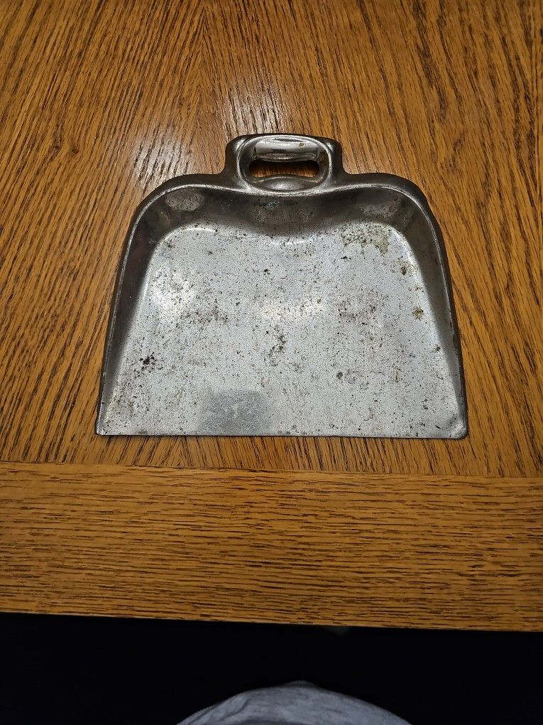 Butler's Crumb Dustbin Tray