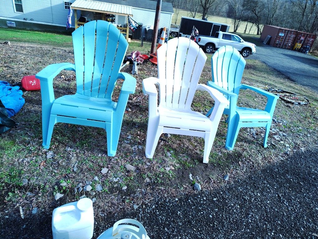 3 Chairs