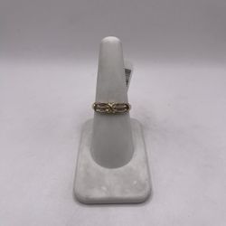 10kt Gold Diamond Engagement Style Ring 