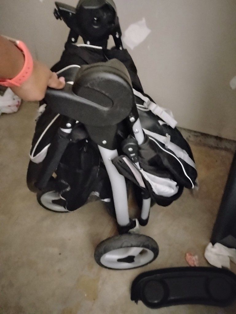 Graco Stroller With Carseat