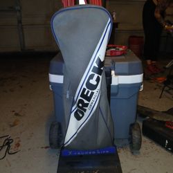 Oreck commercial XL upright vacuum (XL2100RHS)