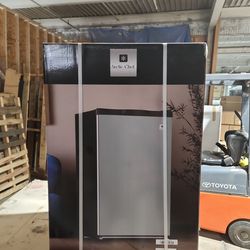 Arctic Chef Mini Fridge