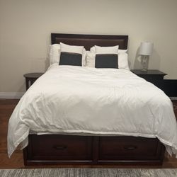Pottery Barn Platform Storage Bed 
