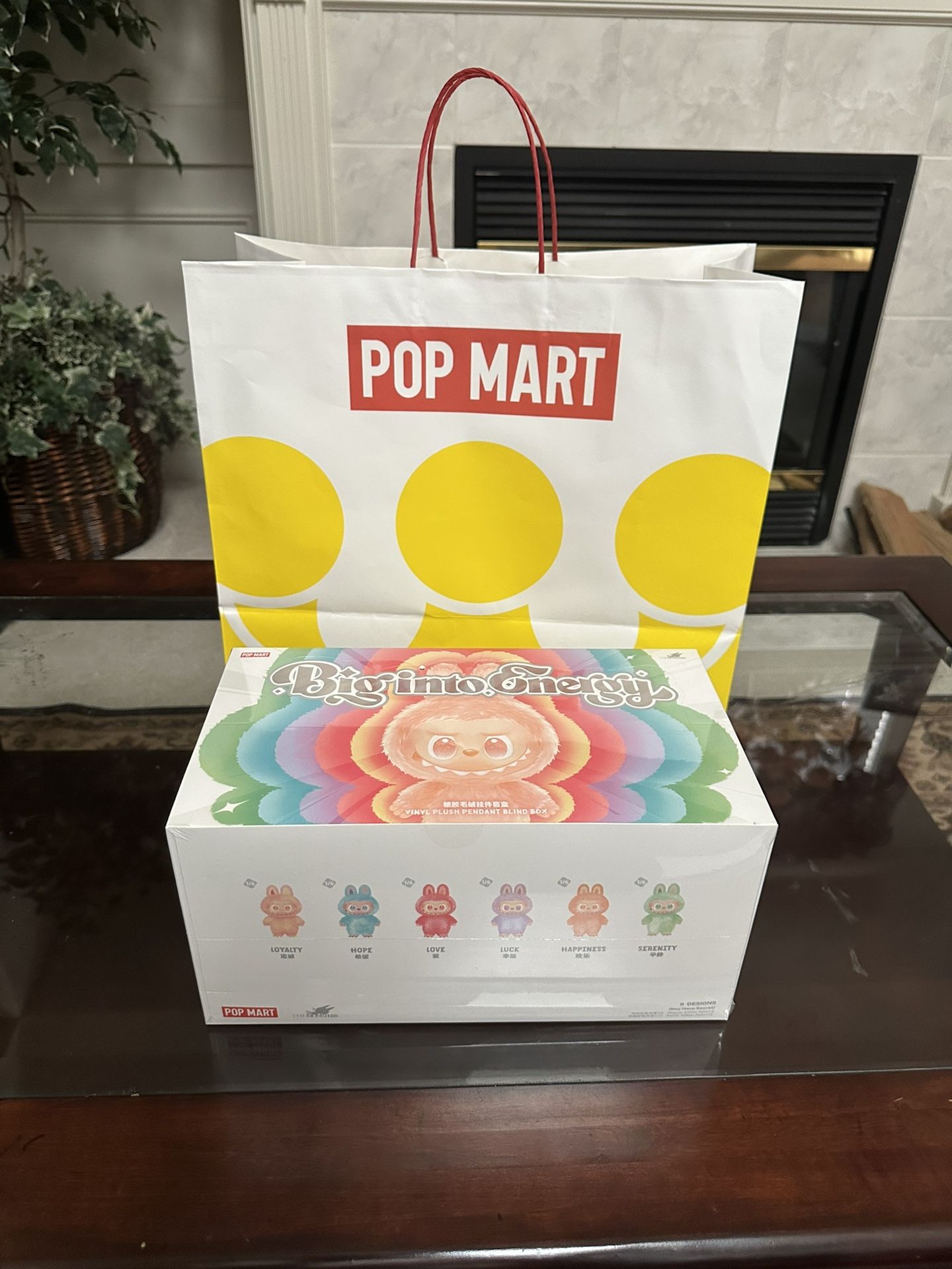 POP MART Labubu Big Into Energy Set SEALED