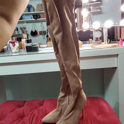 Woman's High Heel Boots