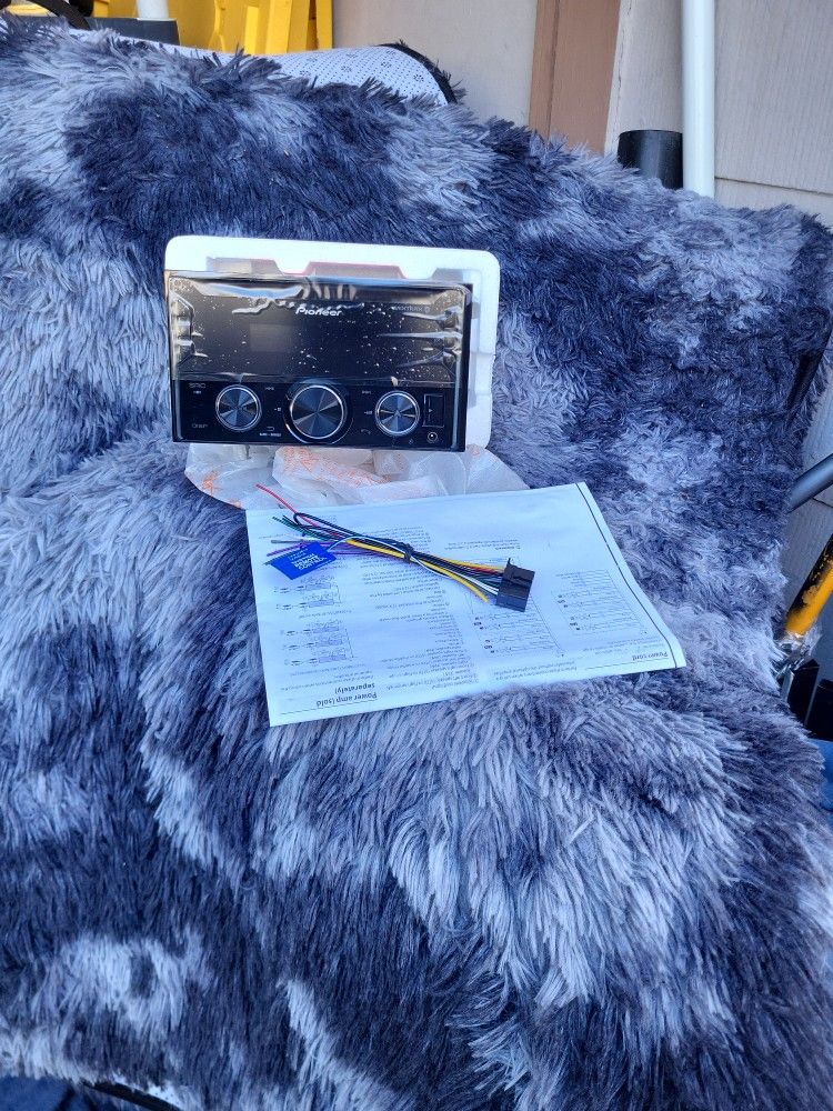 Pioneer Car Stereo