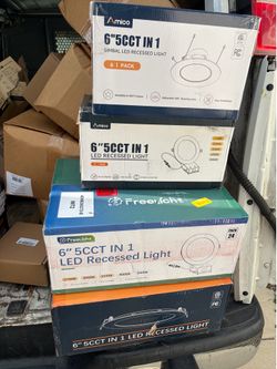 Recessed lights (66)