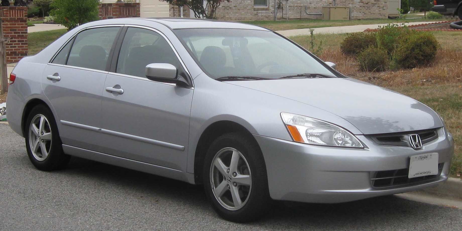 2003-2007 Honda Accord Front Headlight Set