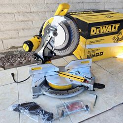 DeWALT 15 Amp corded 12in. Compound Dual Bevel Miter Saw
