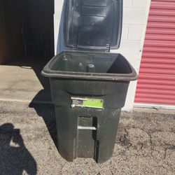 Toter 96 Gal Trash Can Bote De Basura 96 Galones