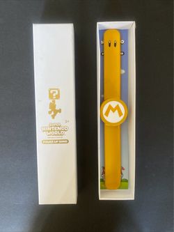 Good Mario power up band universal Super Nintendo world limited edition