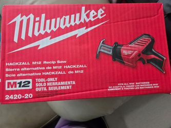 Shop Milwaukee
M12 12V Lithium-Ion HACKZALL Cordless Reciprocating Saw (Tool-Only)