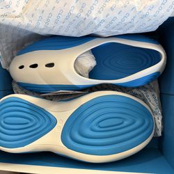 RARE CROCS RIPPLE - Size 13