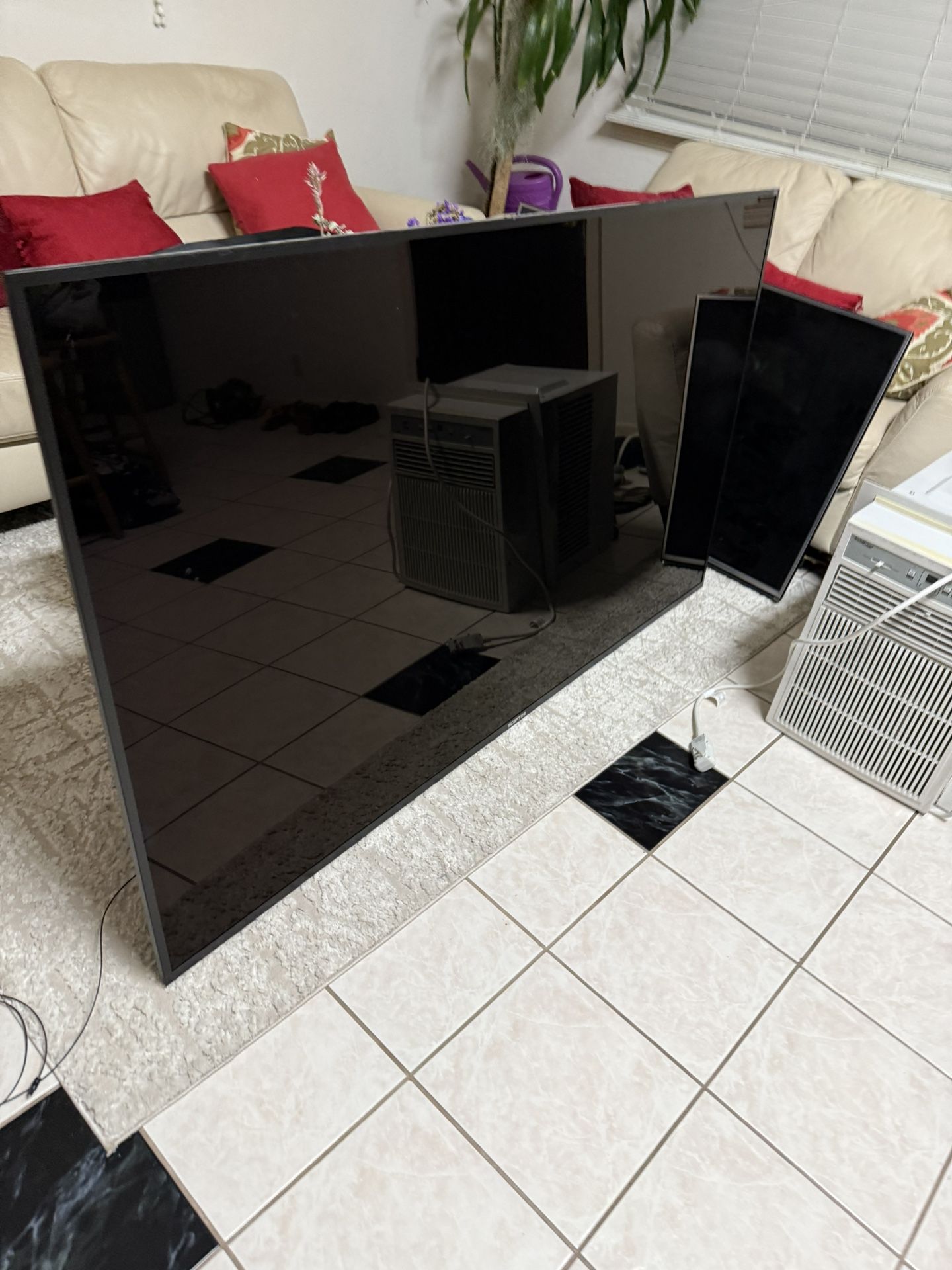 Sceptre S4TV58DB 75” 4K TV