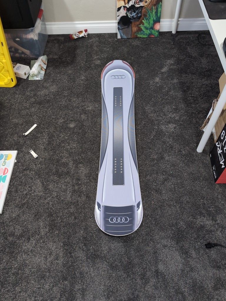 Audi Snowboard