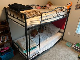 Bunk bed