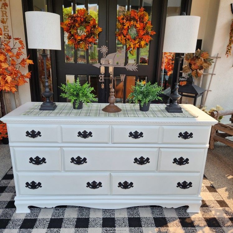 Farmhouse Dresser