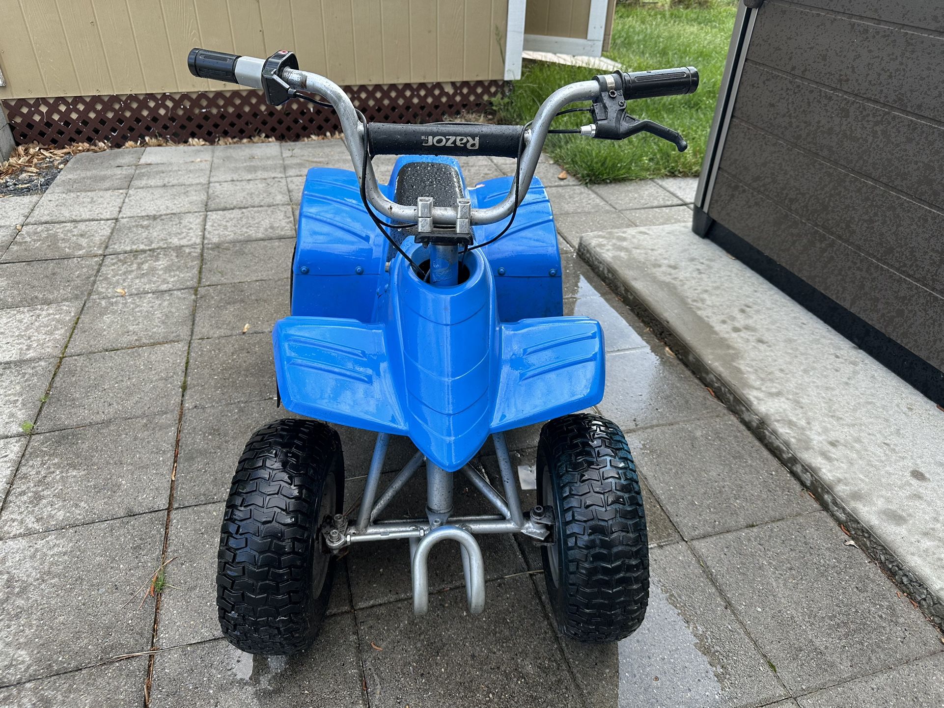 Razor Quad