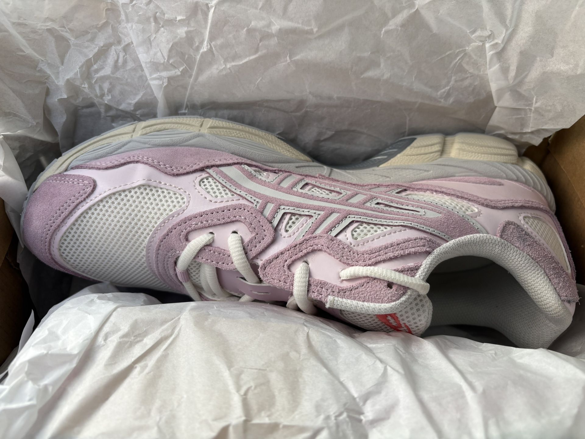 Men’s ASICS “ Rose water Pink “