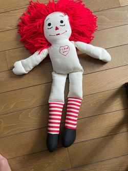 Fabric ragged Ann doll in great clean condition