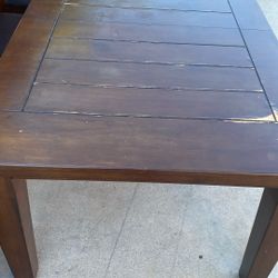 Dinning Table
