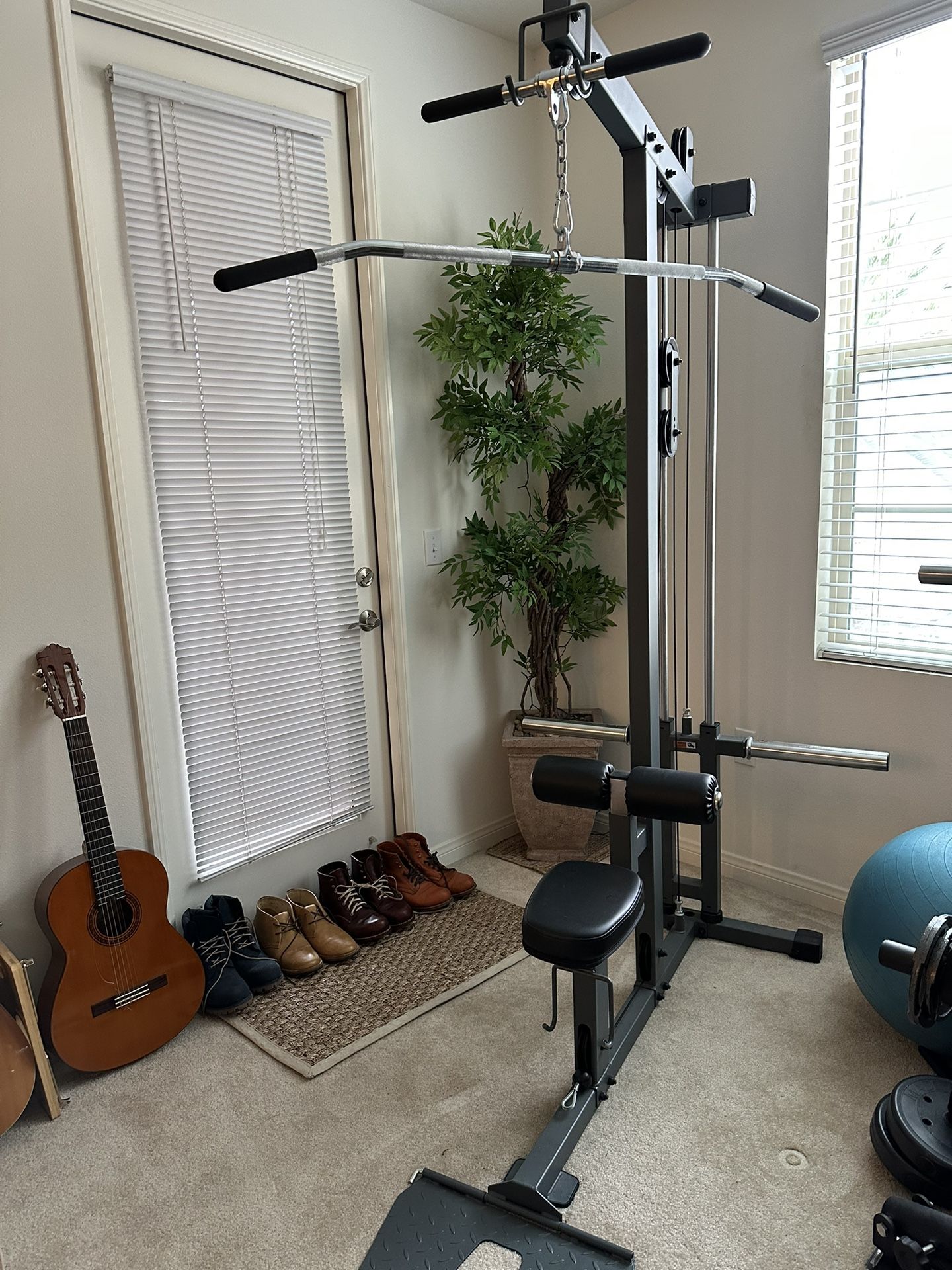XMARK - LAT PULL-DOWN AND LOW ROW CABLE MACHINE
