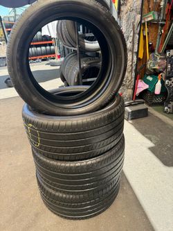 Set Bridgestone 275/40/20