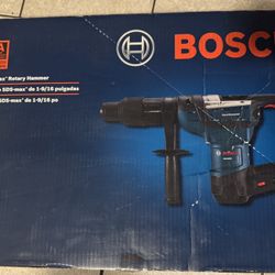 Bosch 12 Amp 1-9/16 in. Corded Variable Speed SDS-Max Combination Concrete/ Masonry Rotary Hammer Dri
