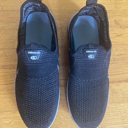 MEN’S CASUAL SHOES