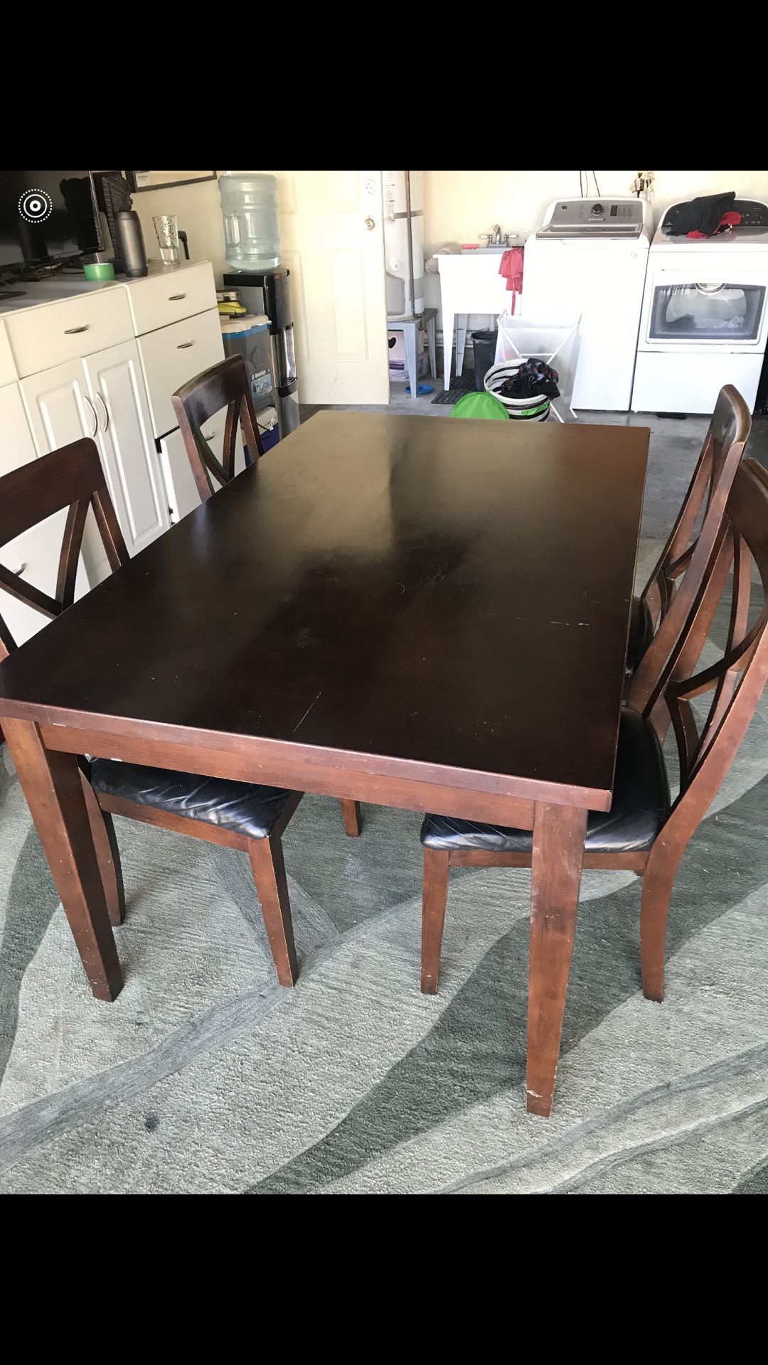 Kitchen dining table