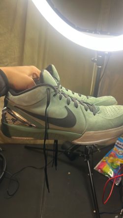 Kobe 4 Girl Dad