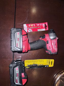 Milwaukee fuel m18v 3 speed impact 2 batteries