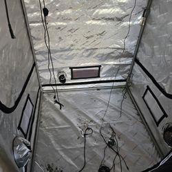 Ac Infinity Grow Tent